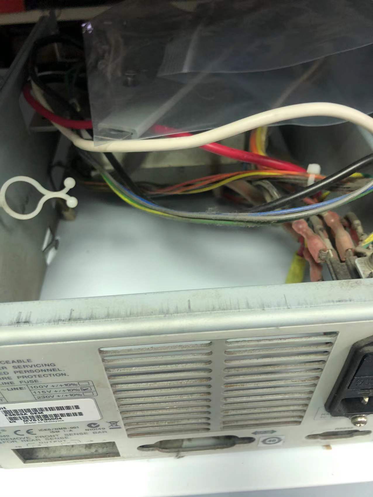 6232a7ad010b0.jpg E3631A-E3633A維修圖.jpg